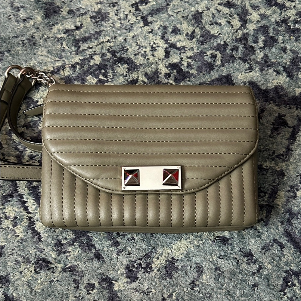 Stylish Olive Quilted Shoulder Bag